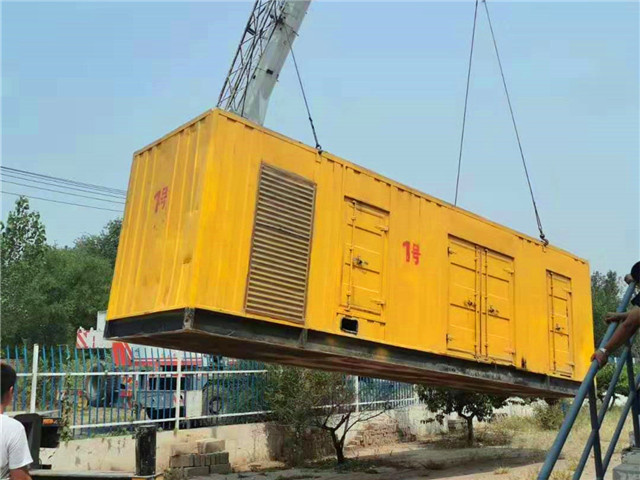 安陆300KW柴油发电机组油耗是多少？
