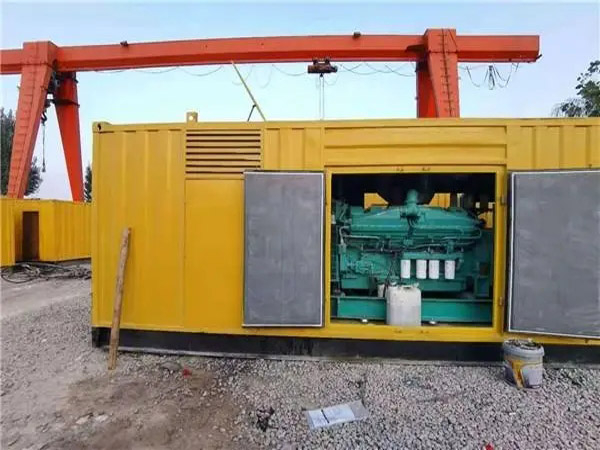 安陆冬季低温环境下，500KW发电机组应该选择什么类型的启动电瓶？